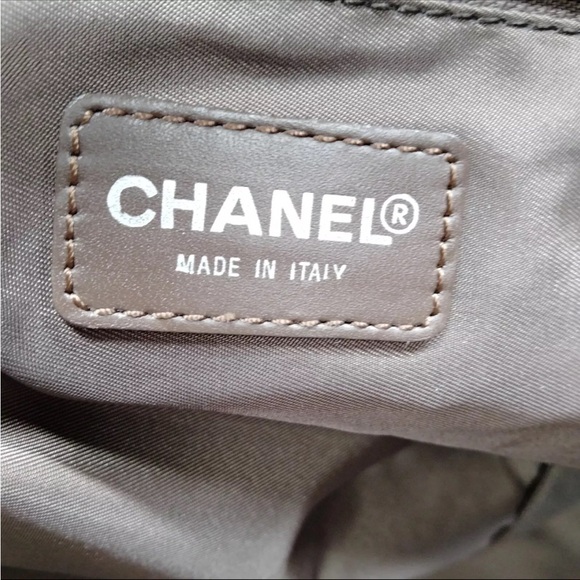 Authentic Rare Chanel Tote Bag New Travel Line Nylon Olive Green Women's Bag - Picture 5 of 11